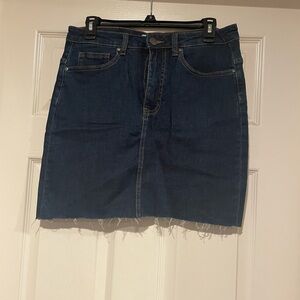 Cut off denim skirt